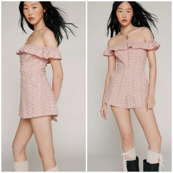 Urban Outfitters Kimchi Blue Jeena Eyelet Off-The-Shoulder Romper sz S - Picture 16 of 16